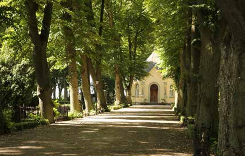 Stop 9: Southern cemetery — The Park Promenade, Kalmar, Sweden